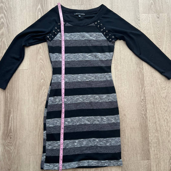 Three Pink Hearts XS Long Sleeve Fitted Black & Gray Horizontal Stripes - Picture 11 of 11